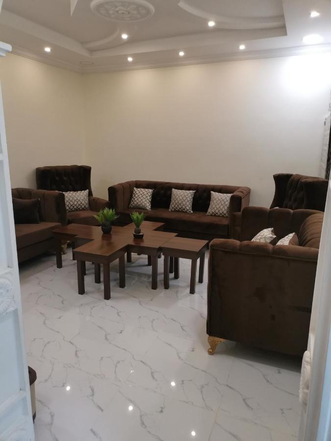 Al Shadi Apartments Yanbu Eksteriør bilde