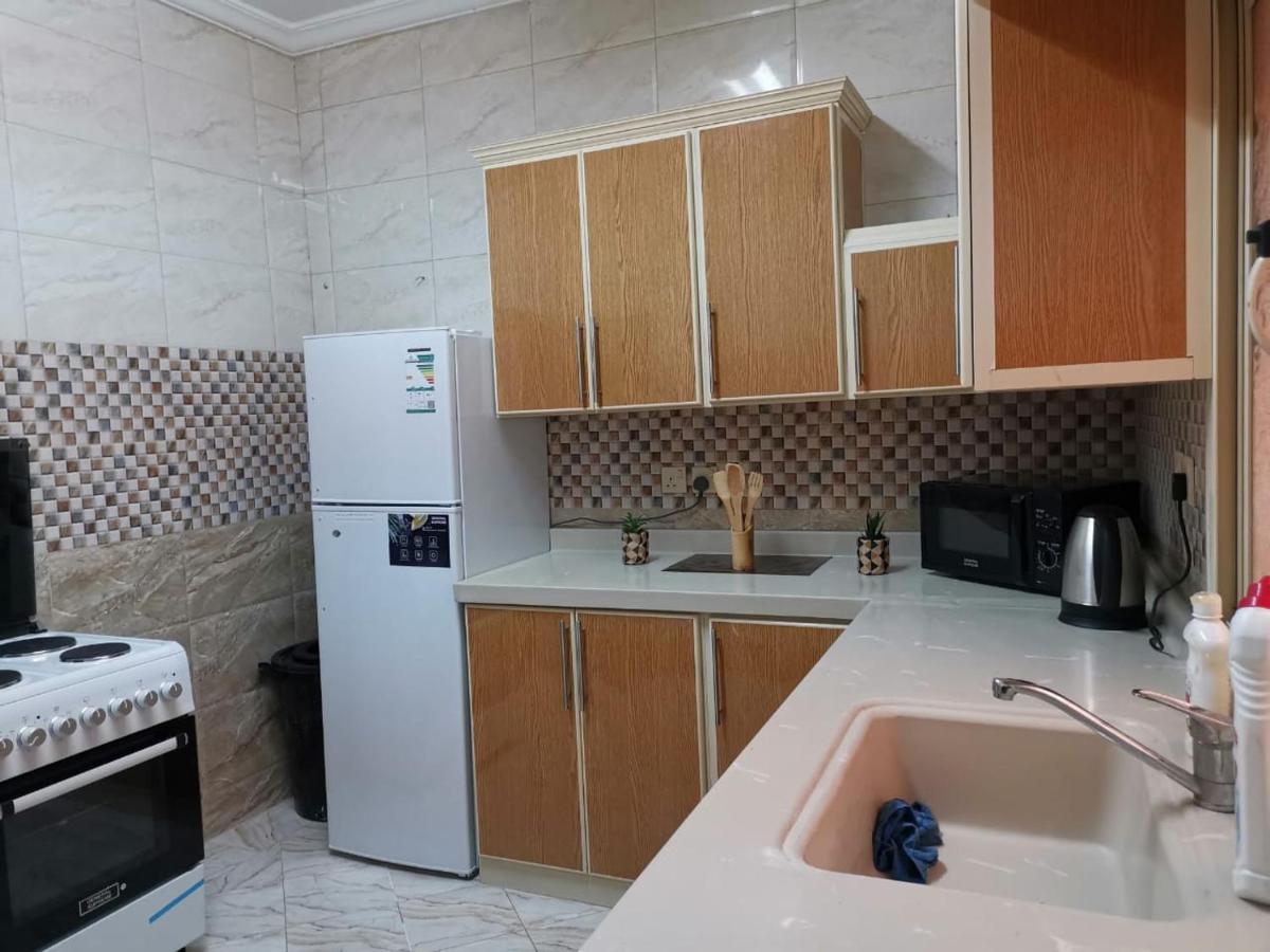 Al Shadi Apartments Yanbu Eksteriør bilde